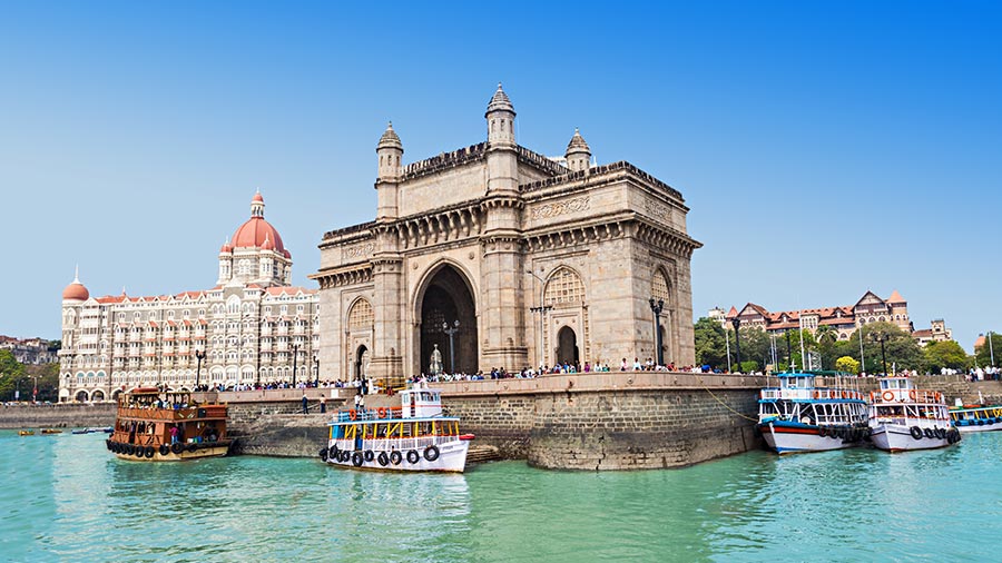 The Complete Guide on How to Move to India permanently & pros and cons